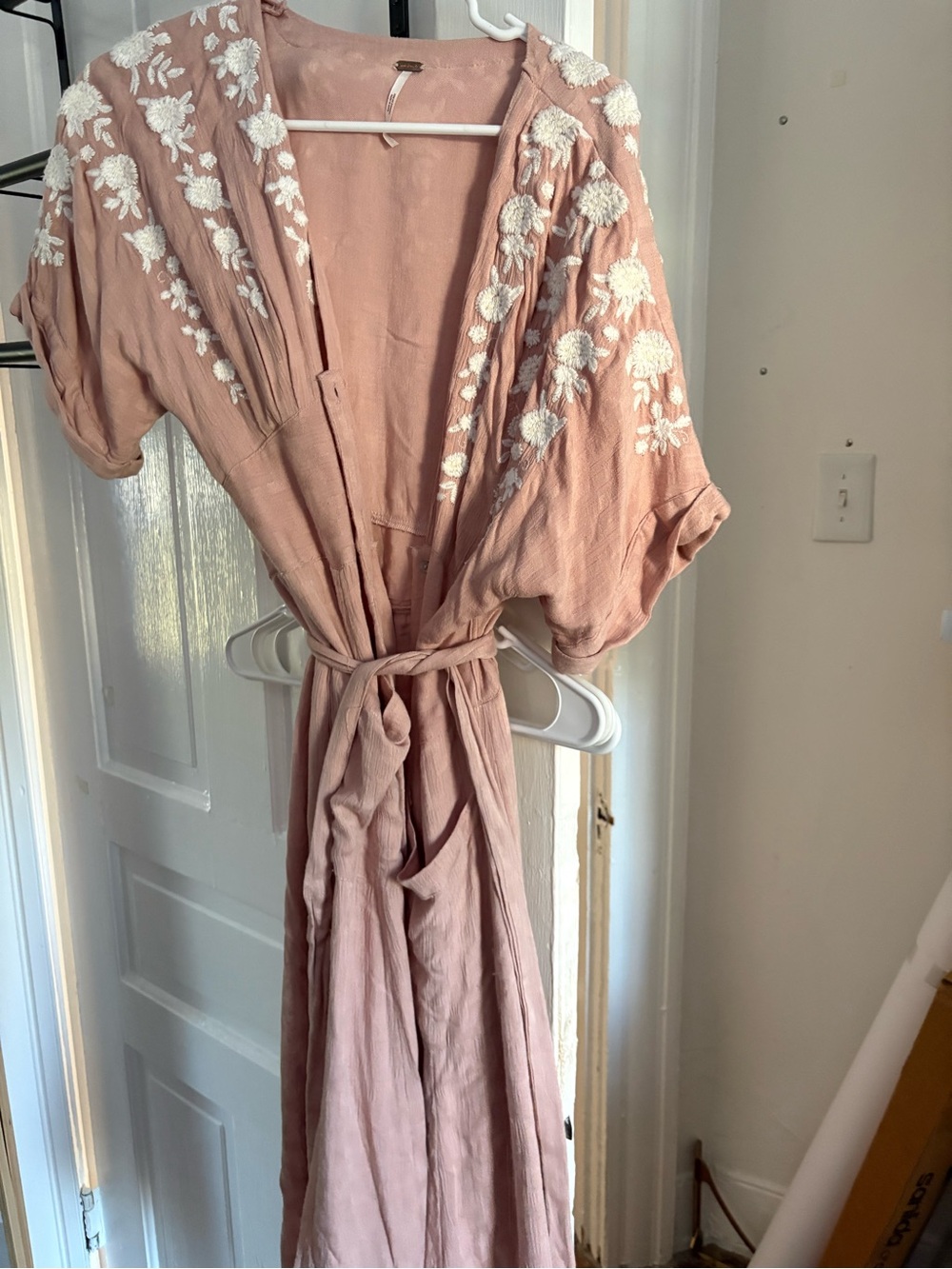 Women’s Dusty Rose Embroidered Tie-Waist Dress